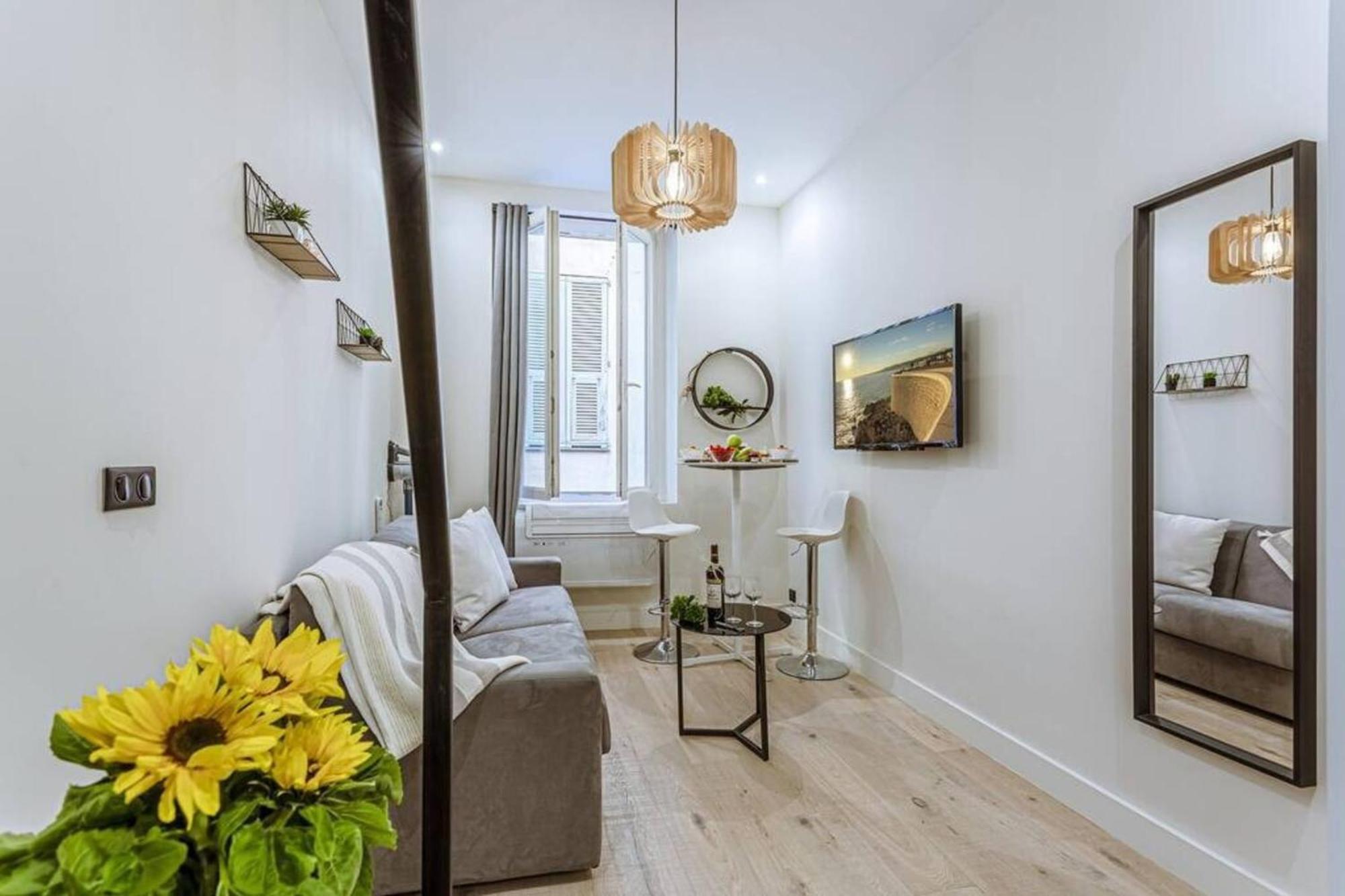 Bunico 1 - Old Town Renovated Апартаменты